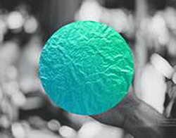 Натали Портман появилась на публике с дочерью  впервые после объявления о своей третьей беременности